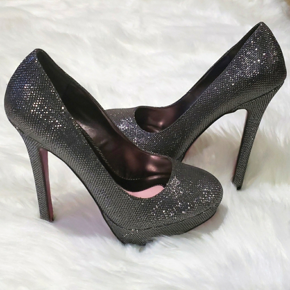 Silver GunMetal Grey Platform Pumps Heels